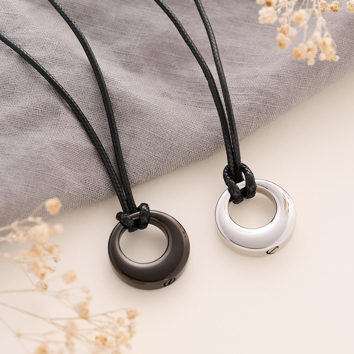 Men’s Eternity Cremation Necklace in Stainless Steel